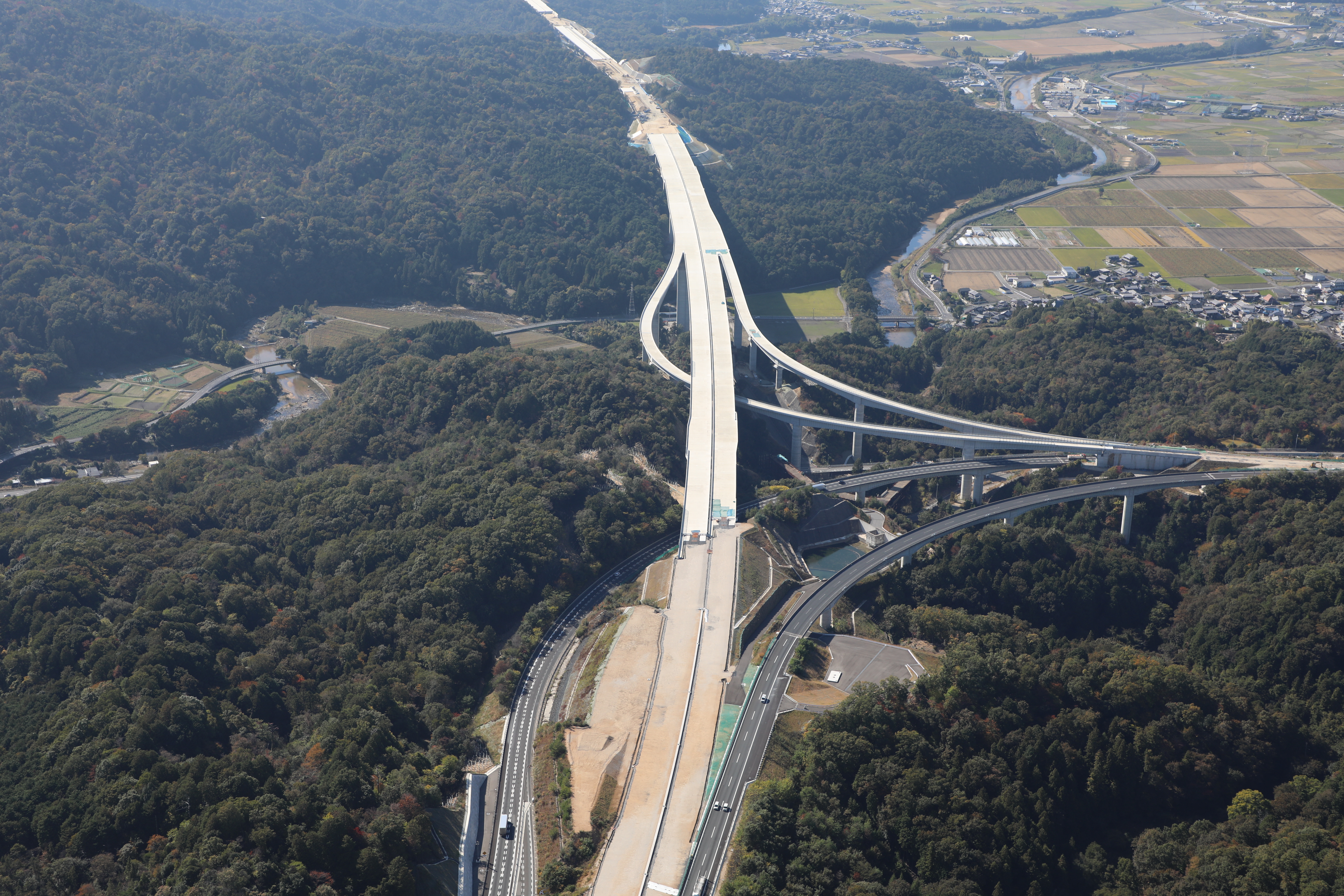 新名神高速道路 大津ジャンクション東工事